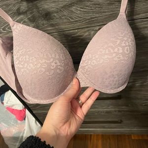 Victoria secret (pink) size 36 push up bra